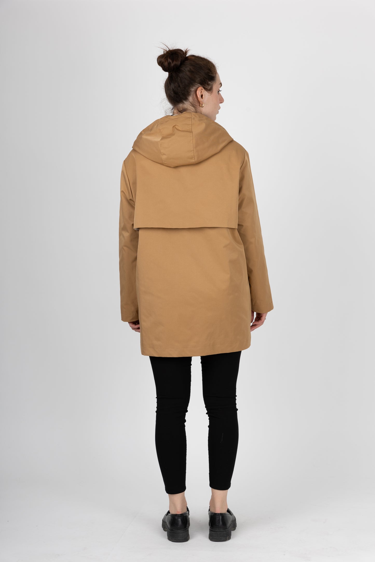 PARKA MI-LONGUE A CAPUCHE