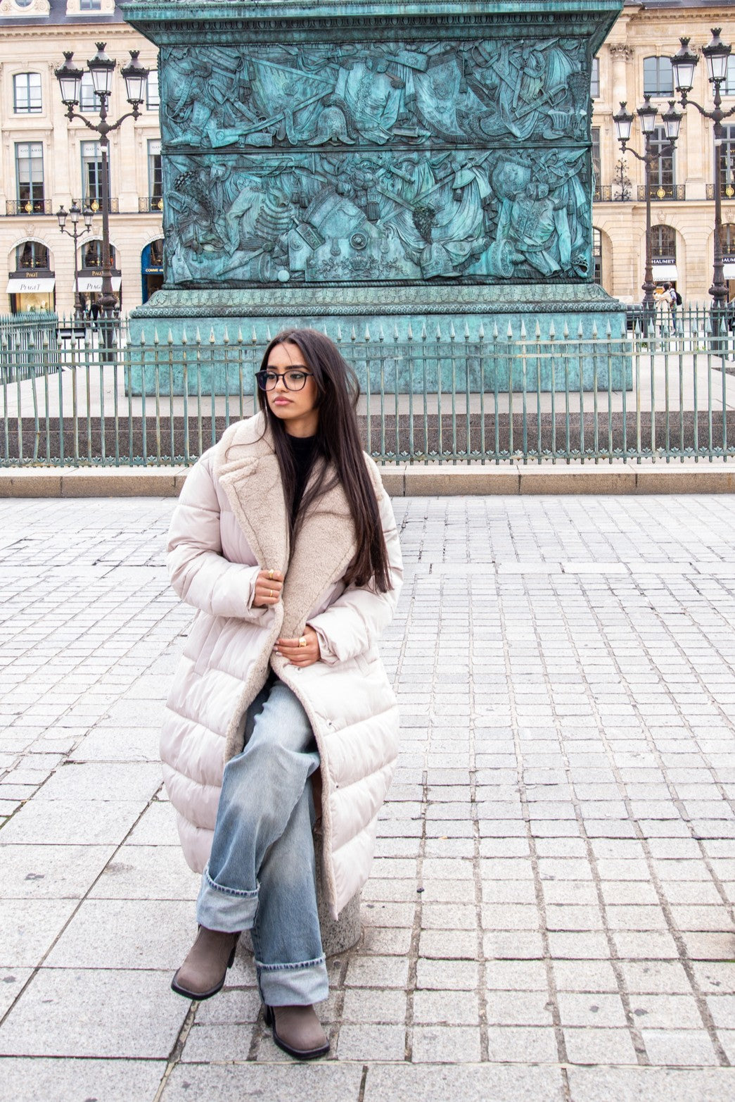 DOUDOUNE LONGUE AVEC COL EFFET MOUTON