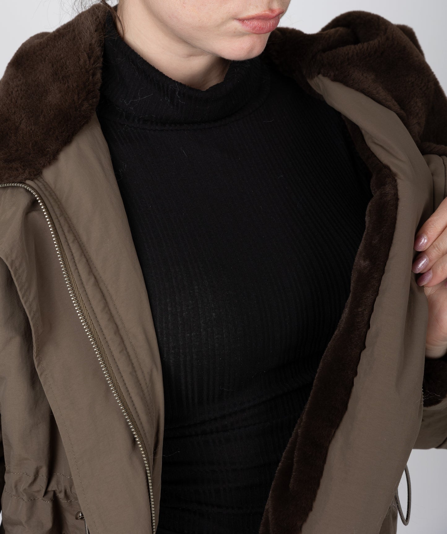 PARKA À CAPUCHE INTÉRIEUR FAUSSE FOURRURE