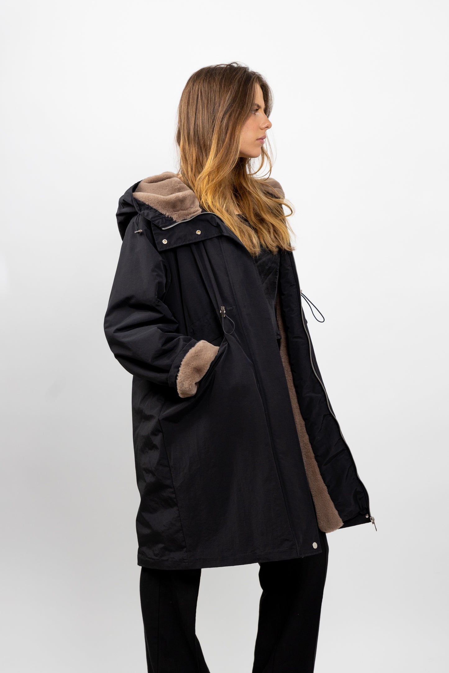PARKA À CAPUCHE INTÉRIEUR FAUSSE FOURRURE
