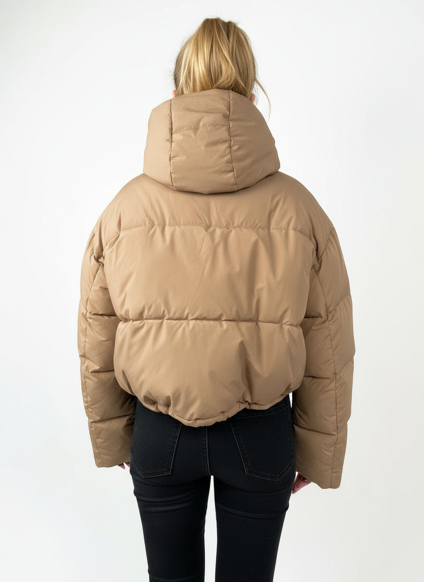 DOUDOUNE À CAPUCHE