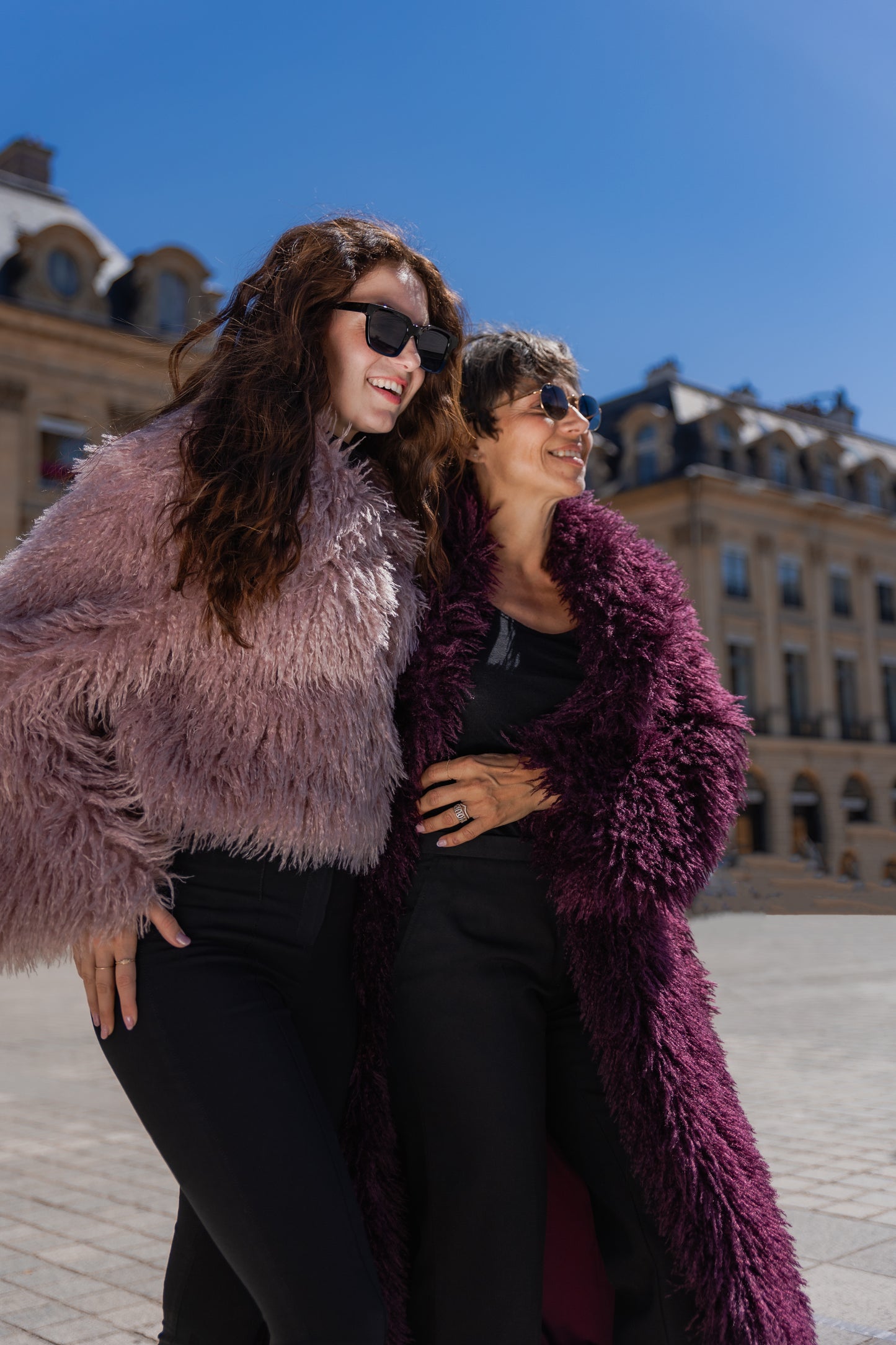 MANTEAU LONG EN FAUSSE FOURRURE
