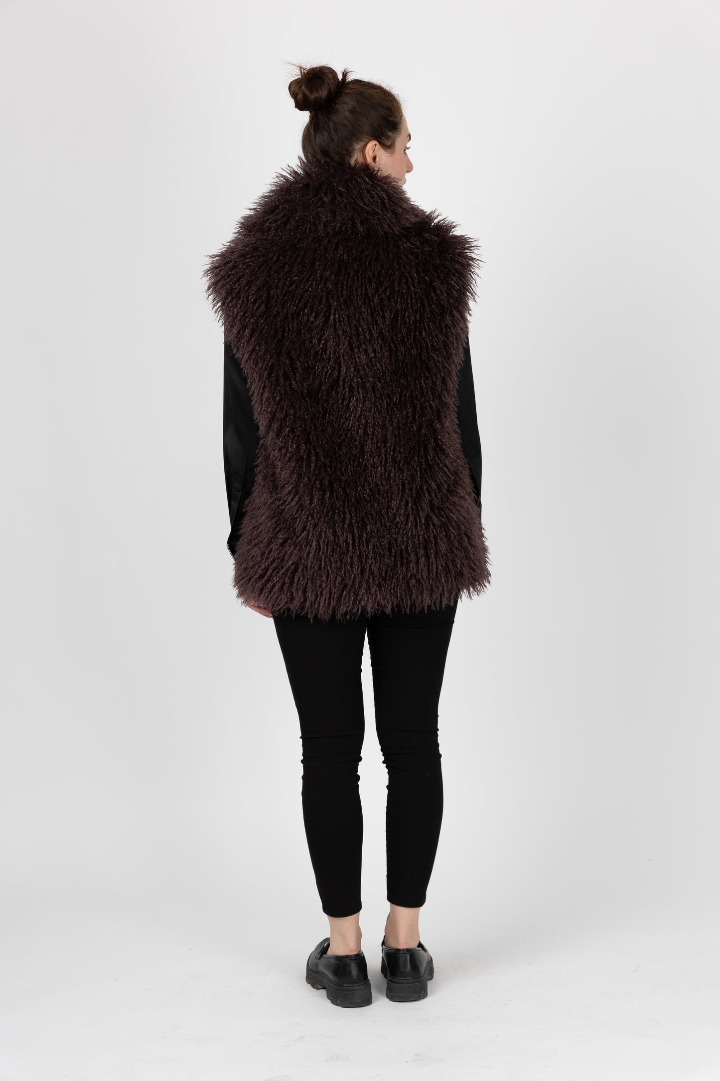 GILET SANS MANCHES EN FAUSSE FOURRURE MOUTON