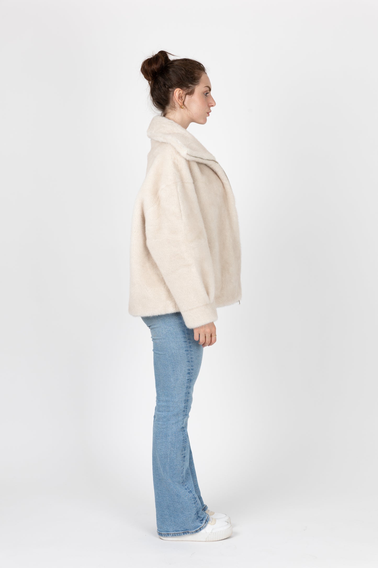 BLOUSON EN FAUSSE FOURRURE