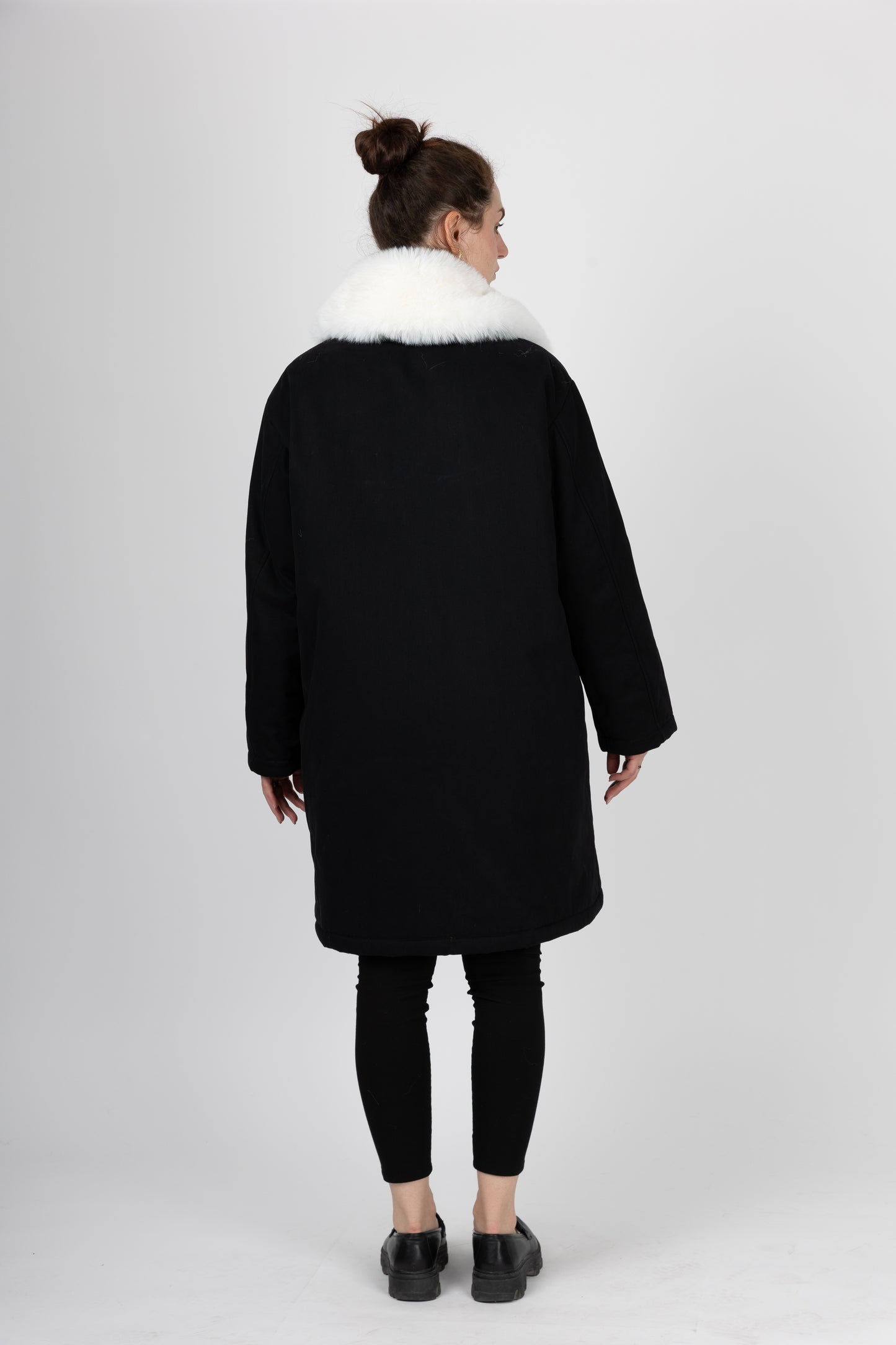 PARKA LONGUE AVEC INTÉRIEUR ET COL FAUSSE FOURRURE