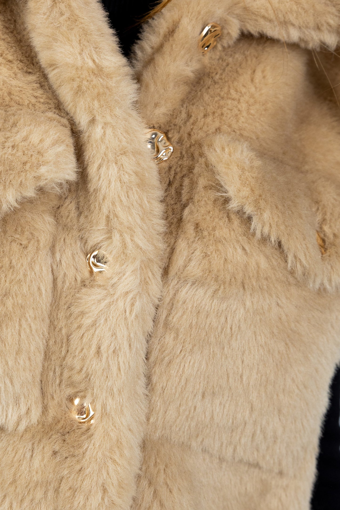 FAUX FUR SLEEVELESS SHEEPSKIN VEST