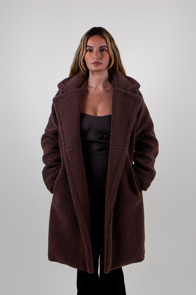 MANTEAU MI-LONG EN MOUMOUTE