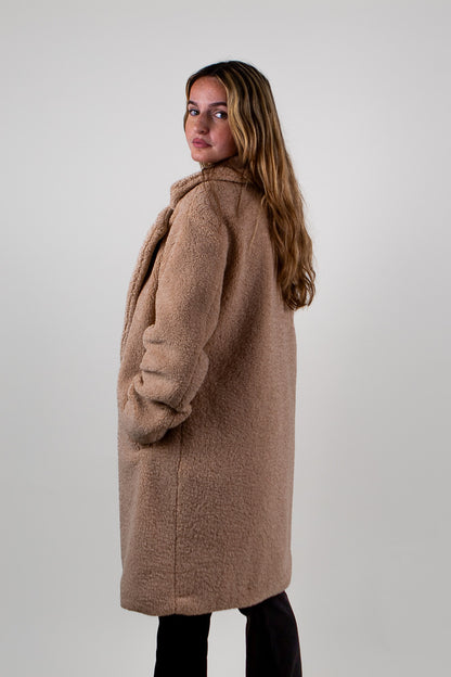 MANTEAU MI-LONG EN MOUMOUTE