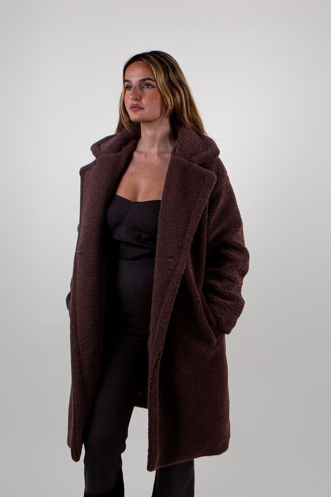 MANTEAU MI-LONG EN MOUMOUTE