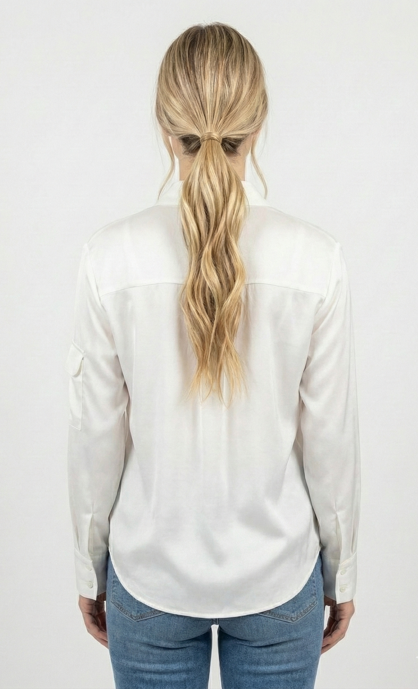 BLOUSE SATINÉE À MANCHES LONGUES