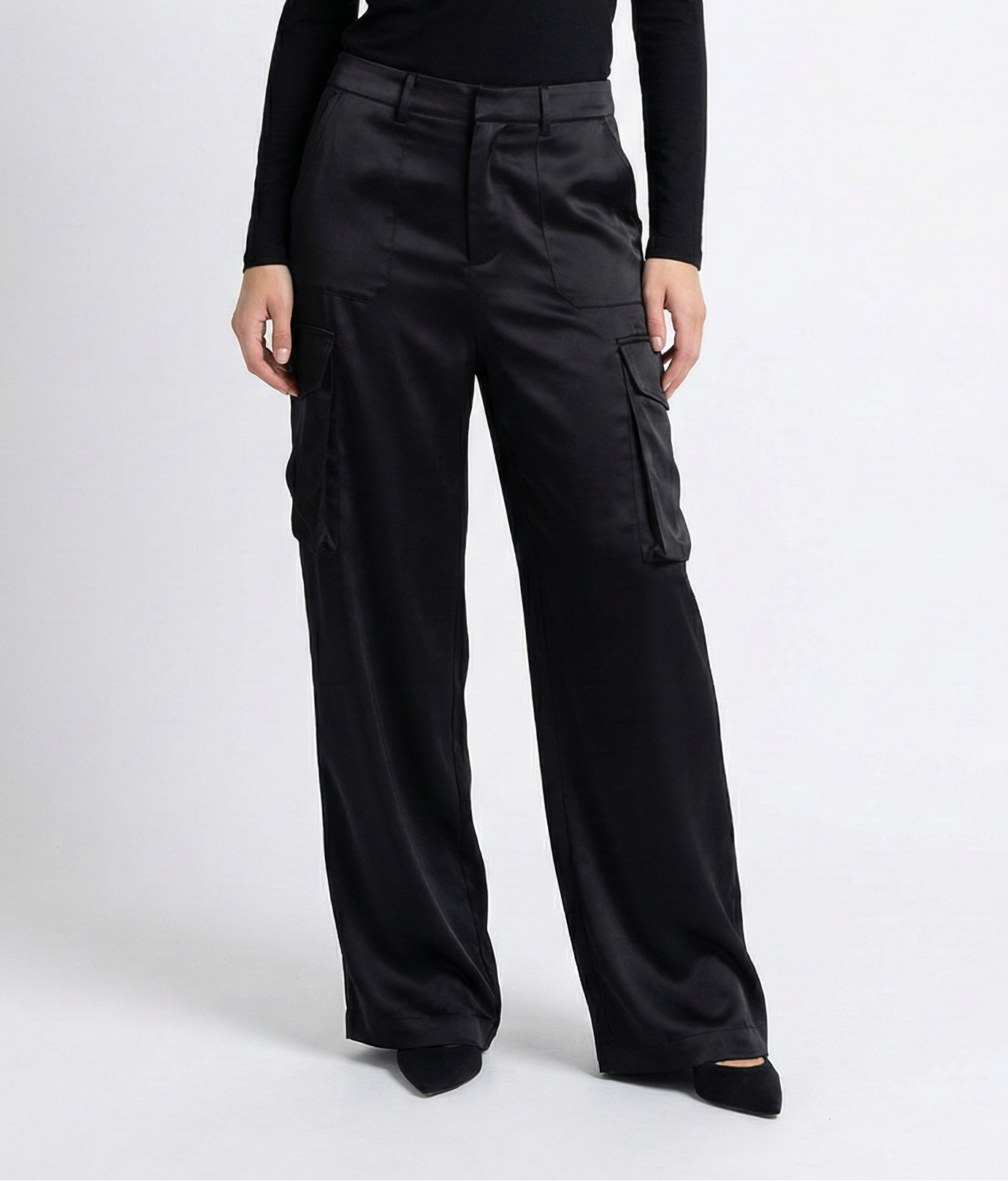 PANTALON CARGO AMPLE SATIN