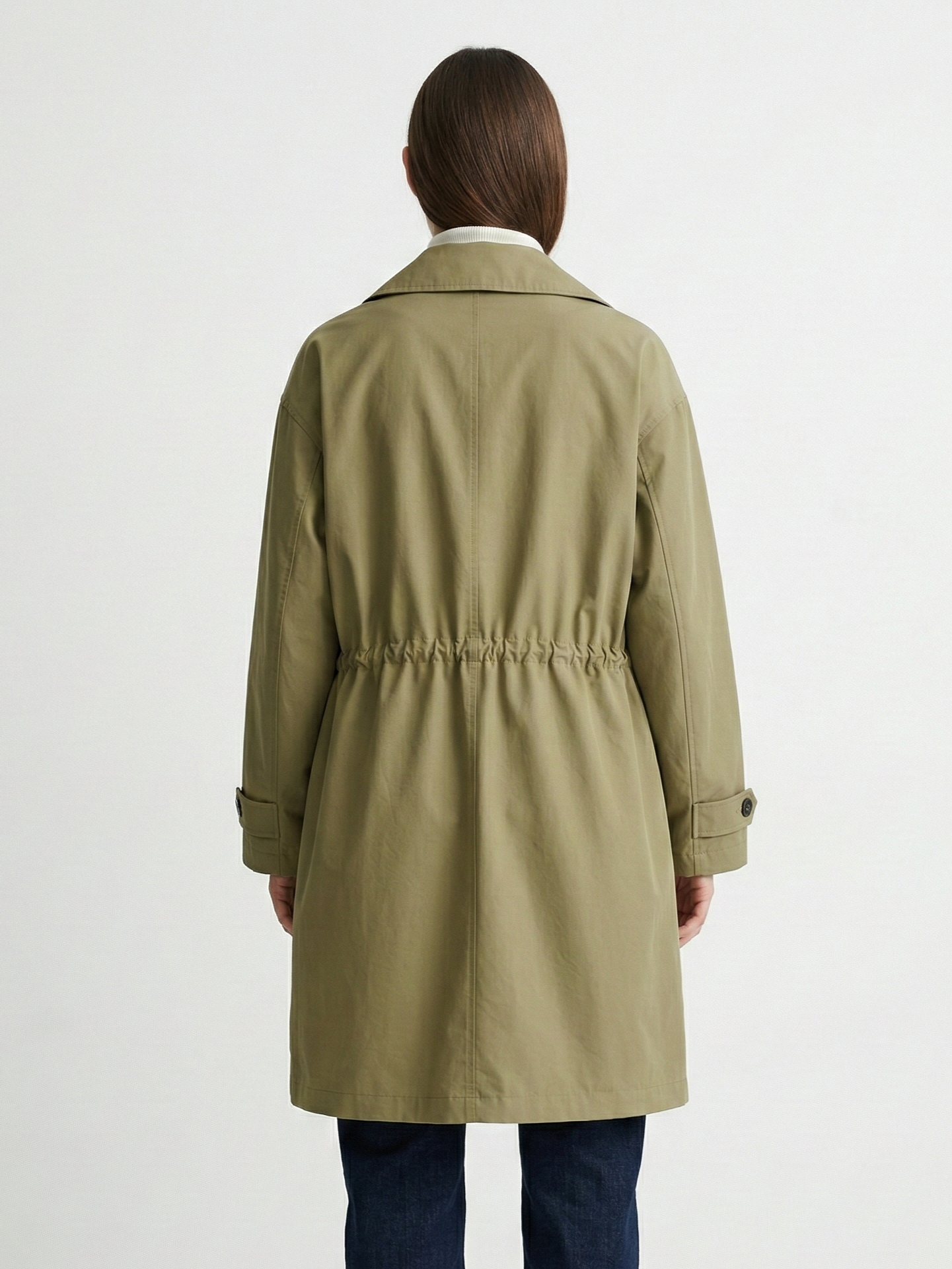 Mid-length belted parka with pockets