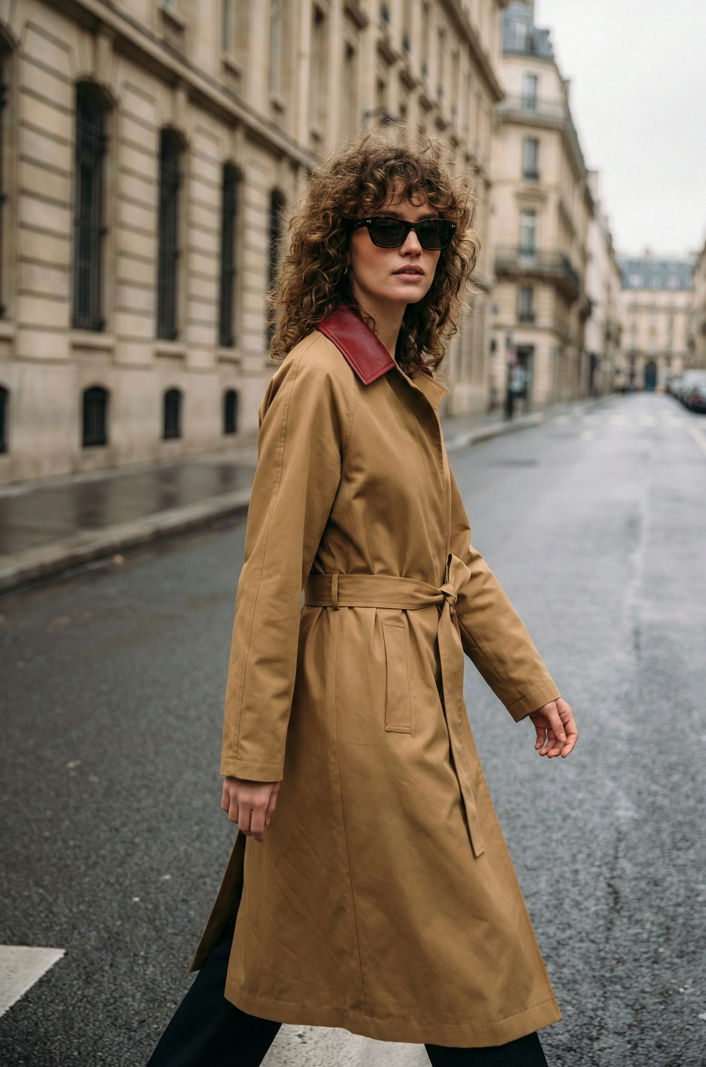 TRENCH COAT WITH CONTRAST COLLAR