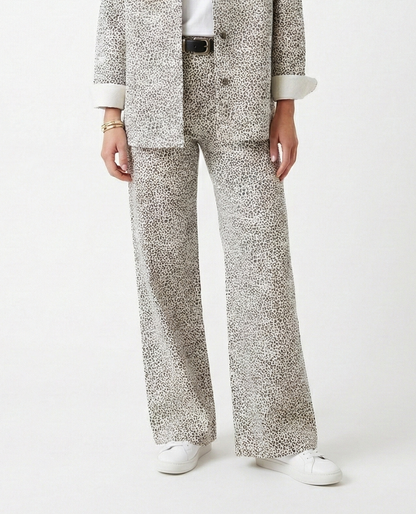 JEANS LARGE EN IMPRIMÉ LÉOPARD