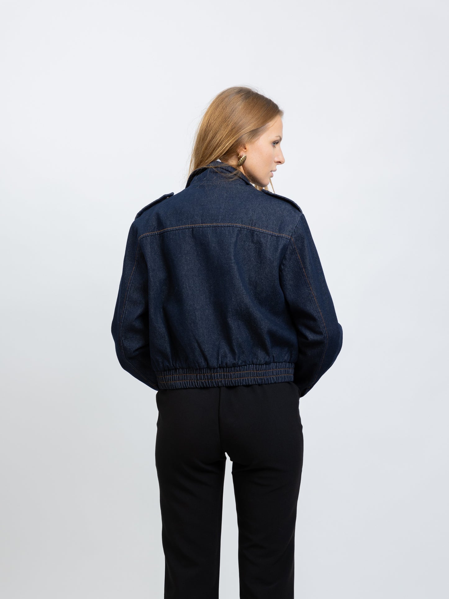 BLOUSON COURT EN JEAN