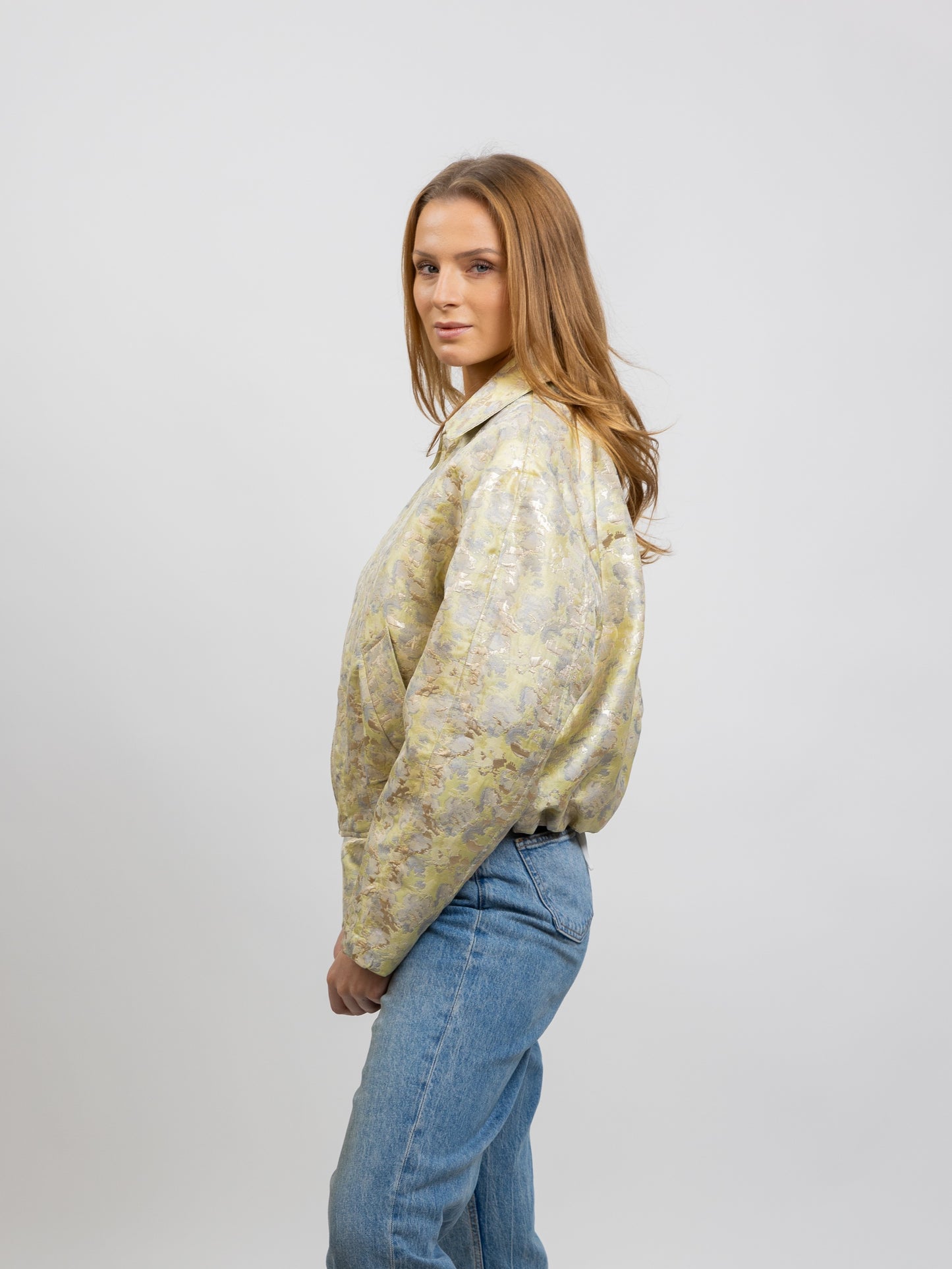 PATTERNED JACKET IN METALLIC FABRIC