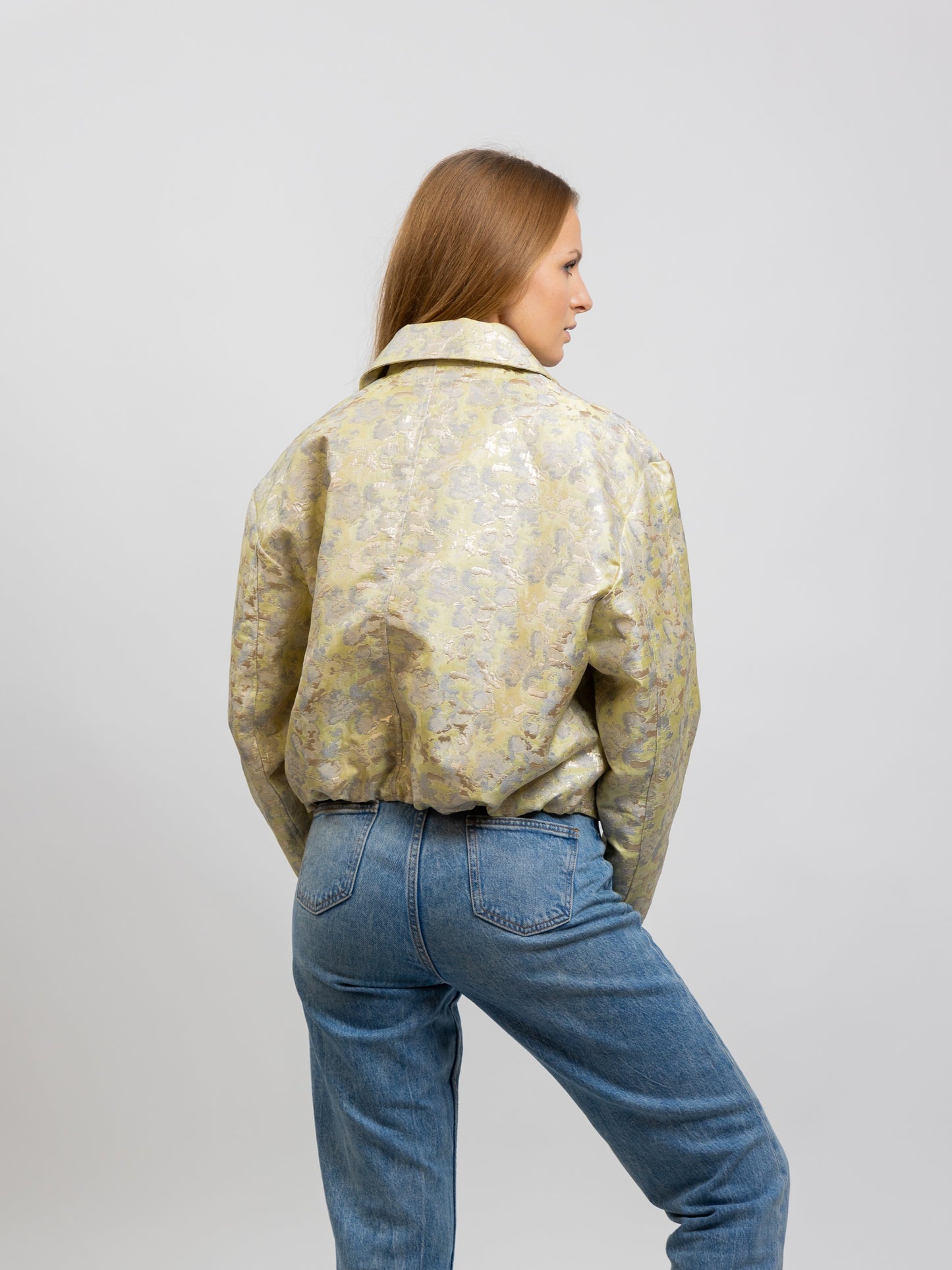 PATTERNED JACKET IN METALLIC FABRIC
