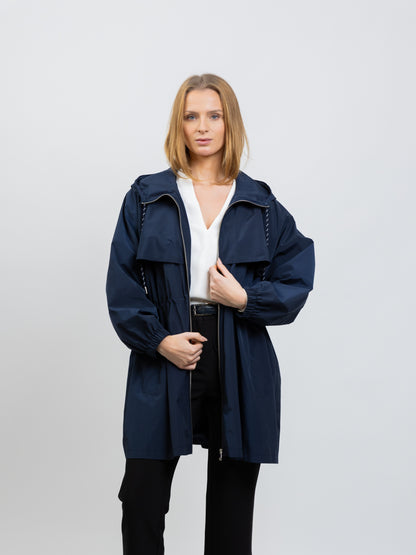 LIGHTWEIGHT PARKA WITH HOOD