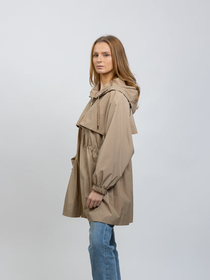 LIGHTWEIGHT PARKA WITH HOOD