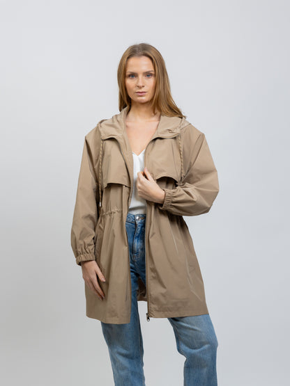 LIGHTWEIGHT PARKA WITH HOOD