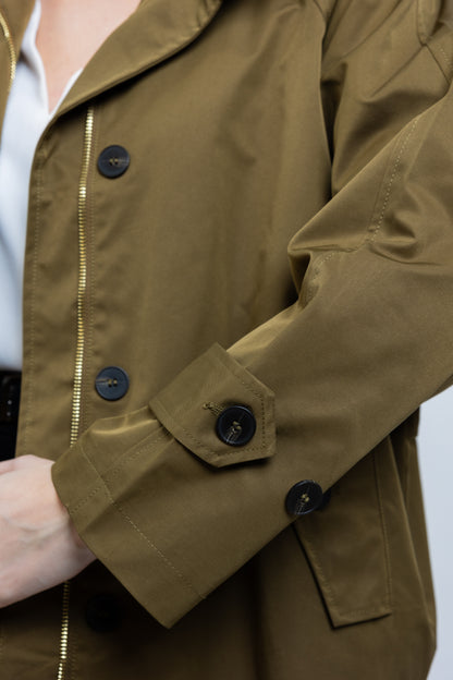 Short trench coat