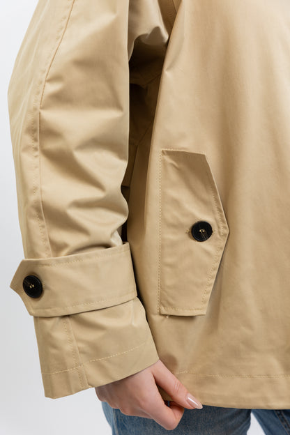 Short trench coat