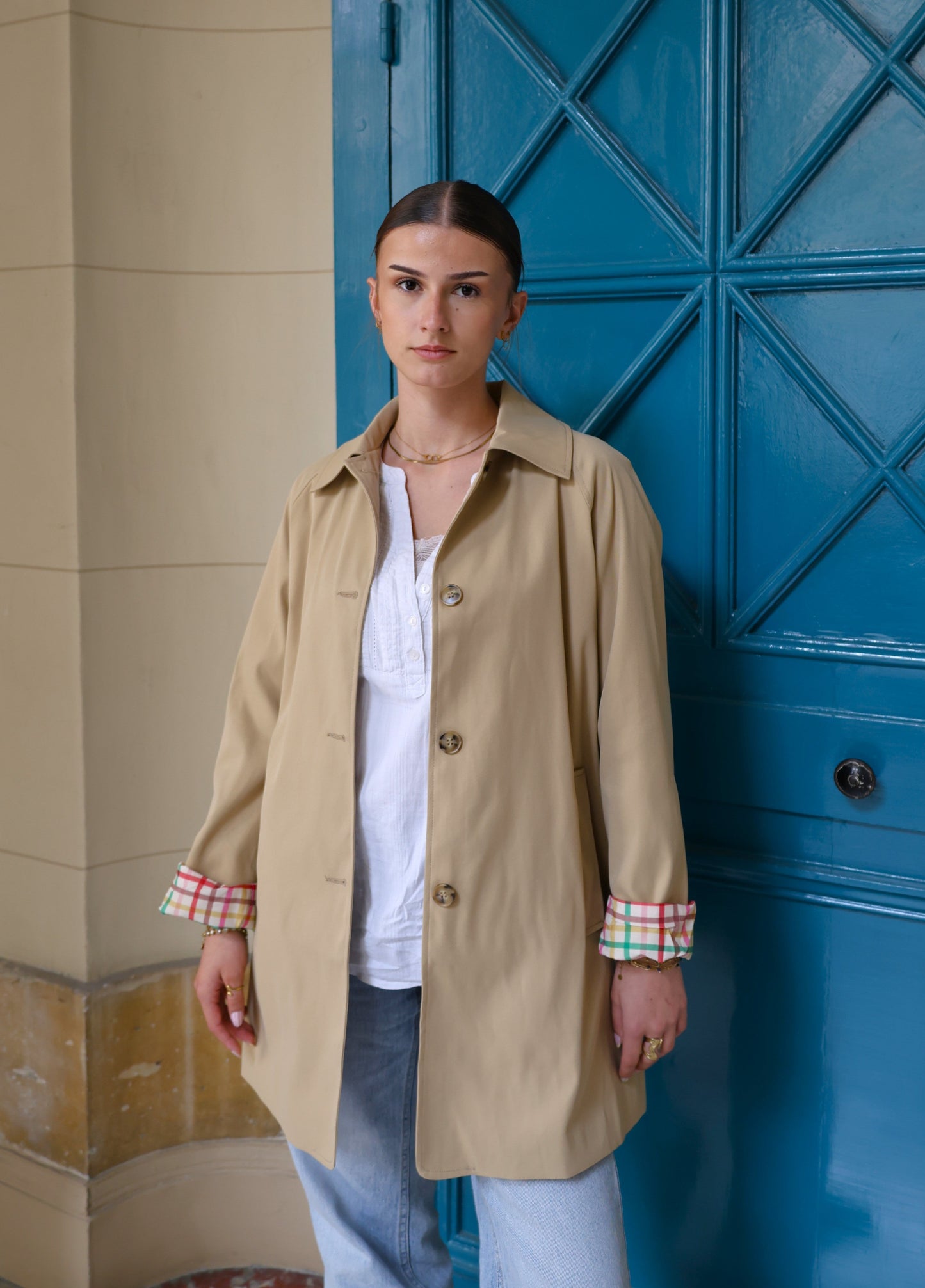 MID-LENGTH TRENCH COAT WITH PLAID LINING
