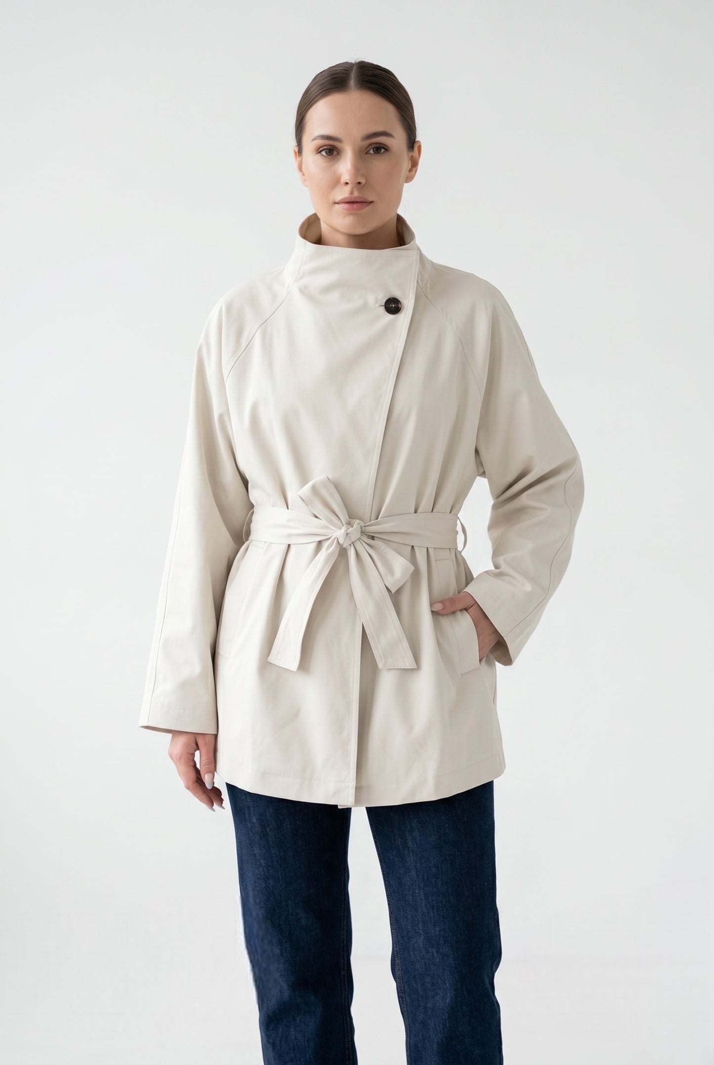 FITTED SHORT TRENCH COAT