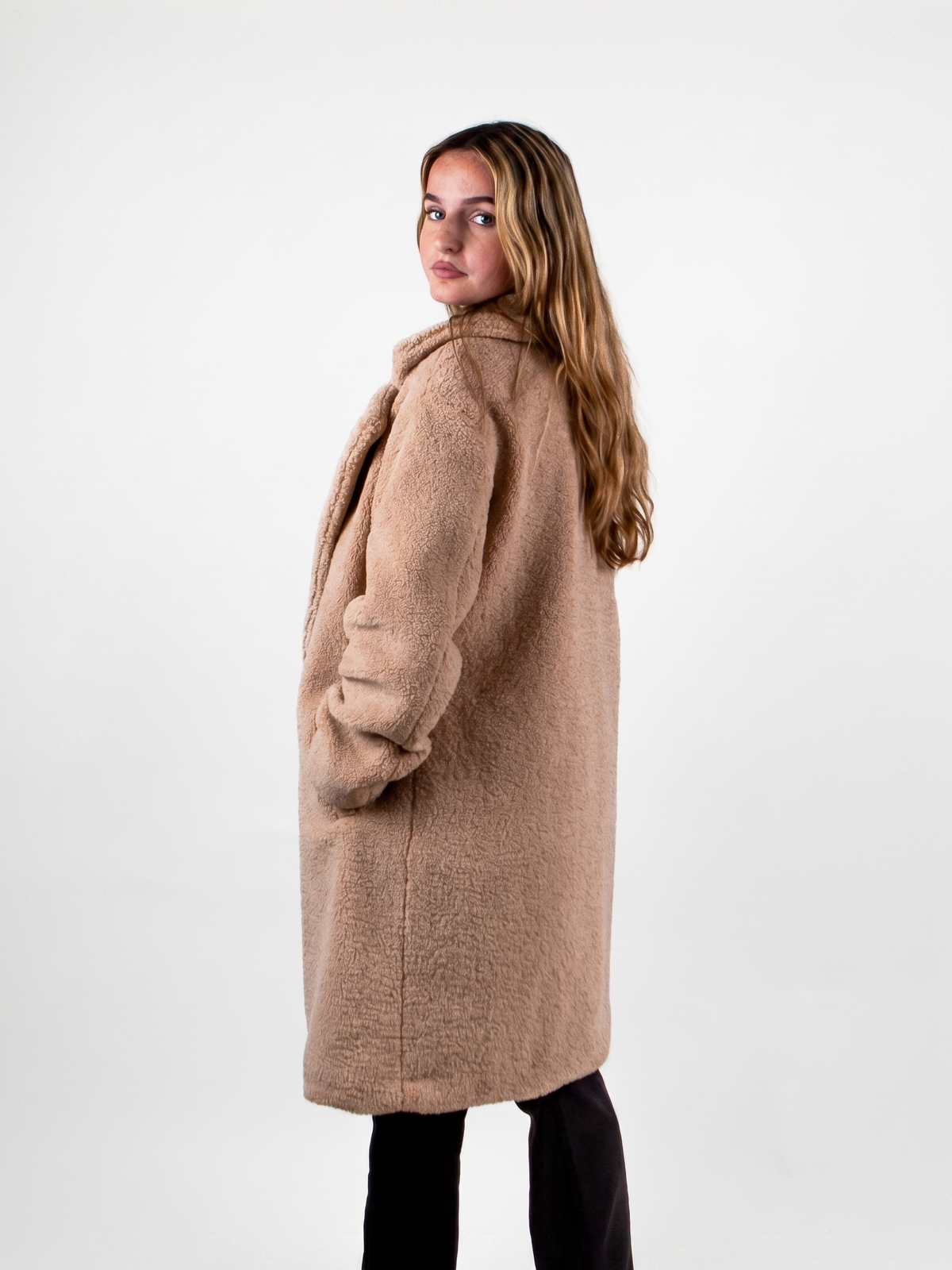MANTEAU MI-LONG EN MOUMOUTE Femme - K-ZELL PARIS
