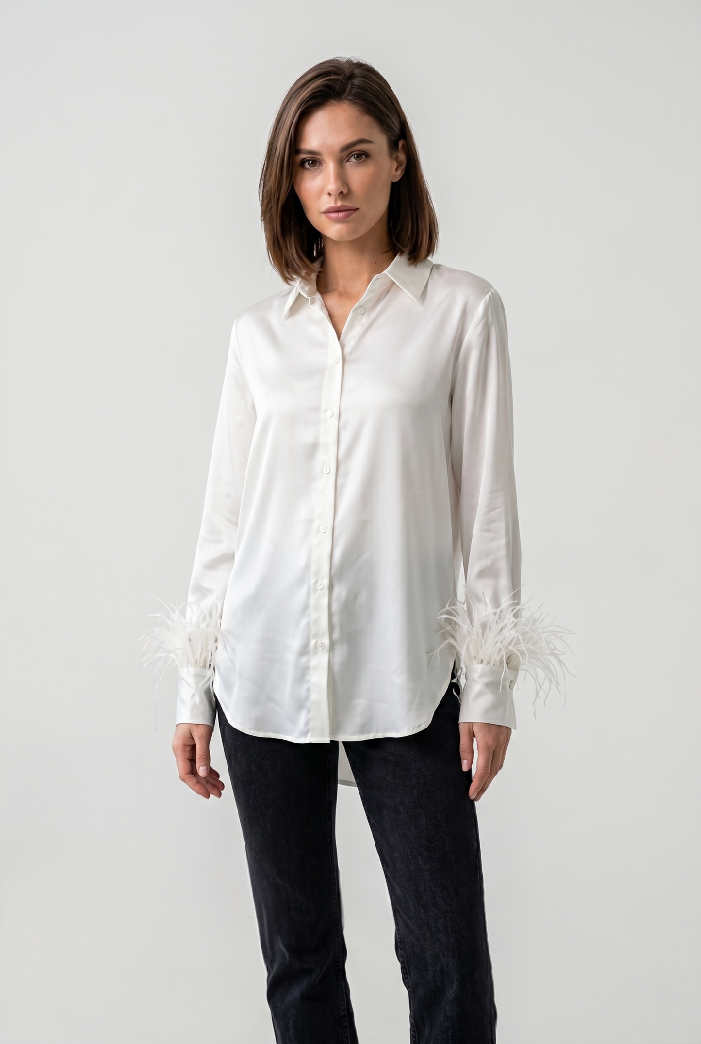 CHEMISE SATINÉE À PLUMES