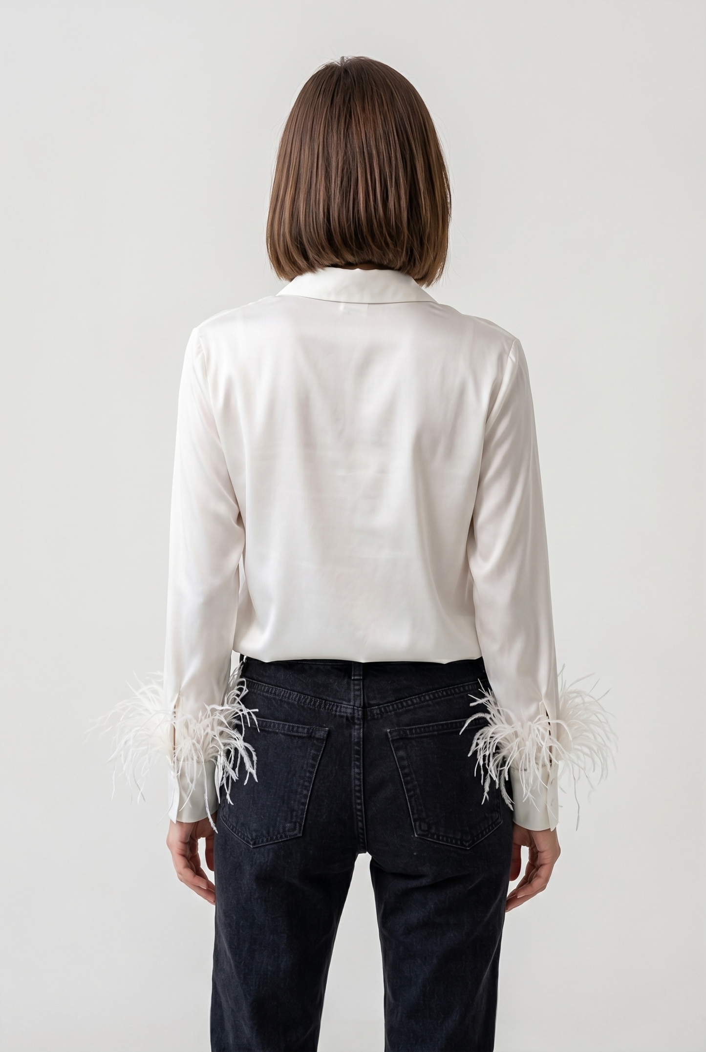 CHEMISE SATINÉE À PLUMES