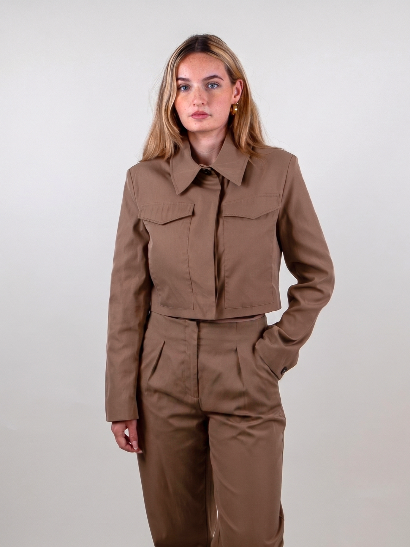 VESTE DROITE COURTE