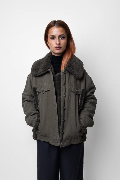 VESTE EN JEANS OVERSIZE DÉTAILS MOUTON