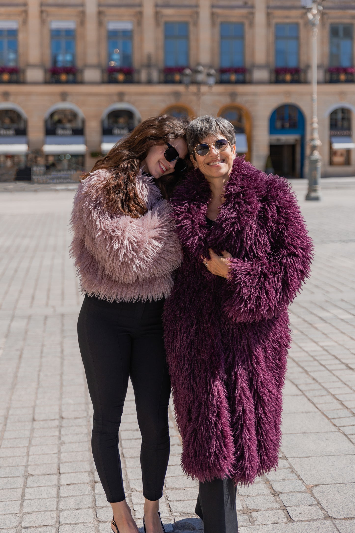 MANTEAU LONG EN FAUSSE FOURRURE