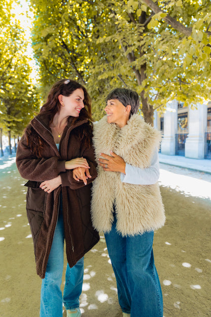 MANTEAU AVEC FAUSSE FOURRURE MOUTON