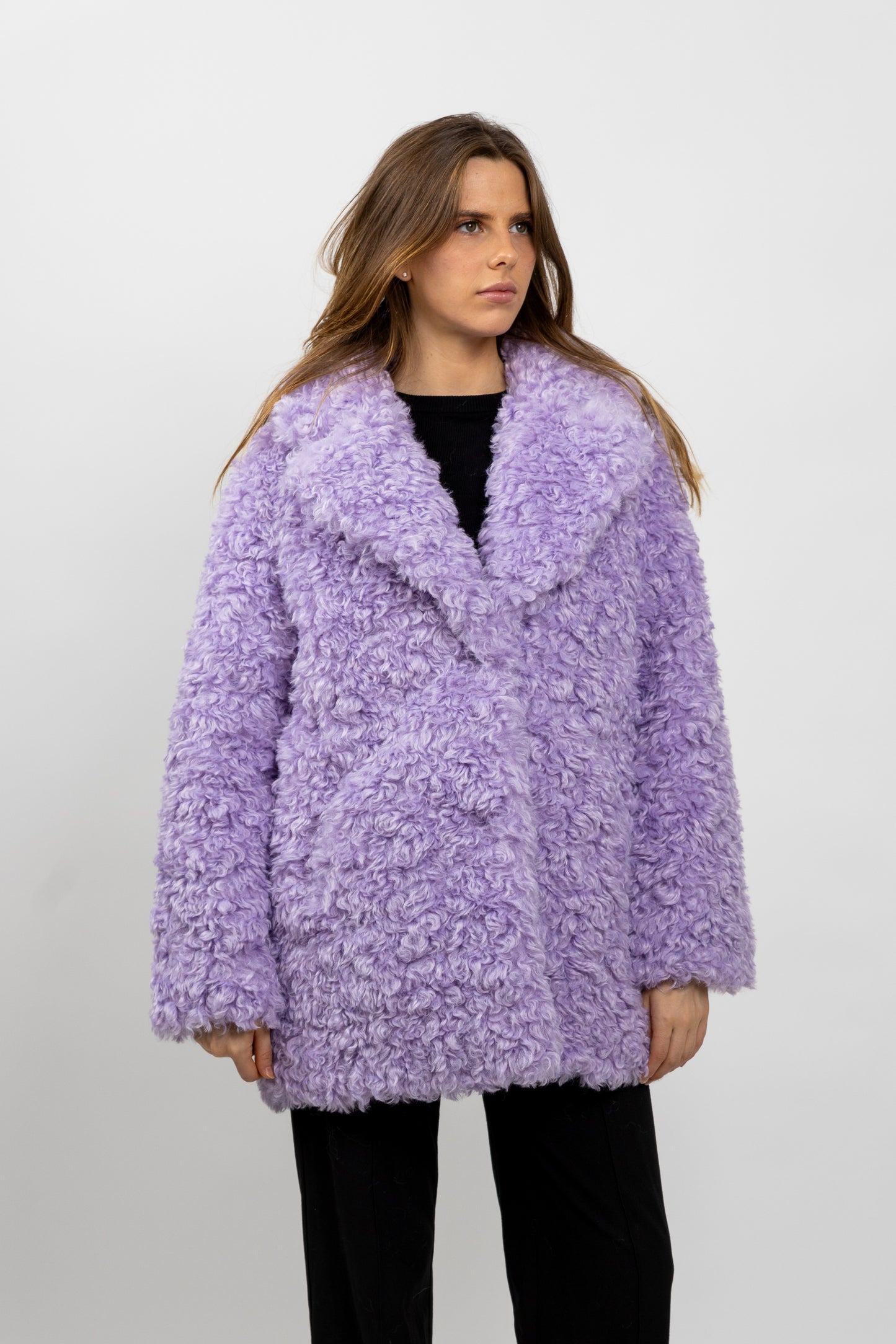 MANTEAU EN FAUSSE FOURRURE MOUTON