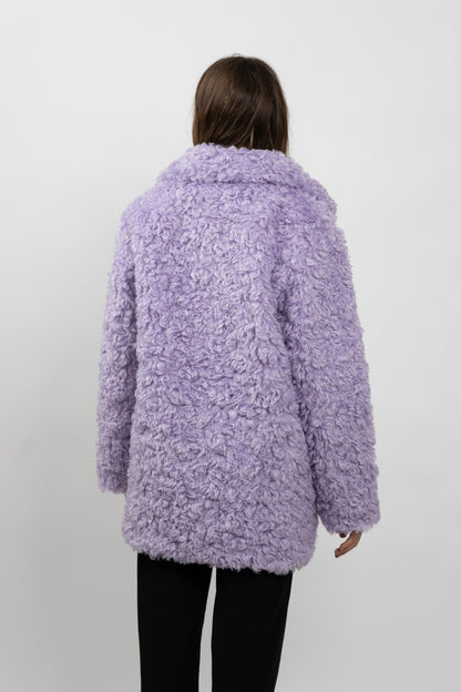 MANTEAU EN FAUSSE FOURRURE MOUTON