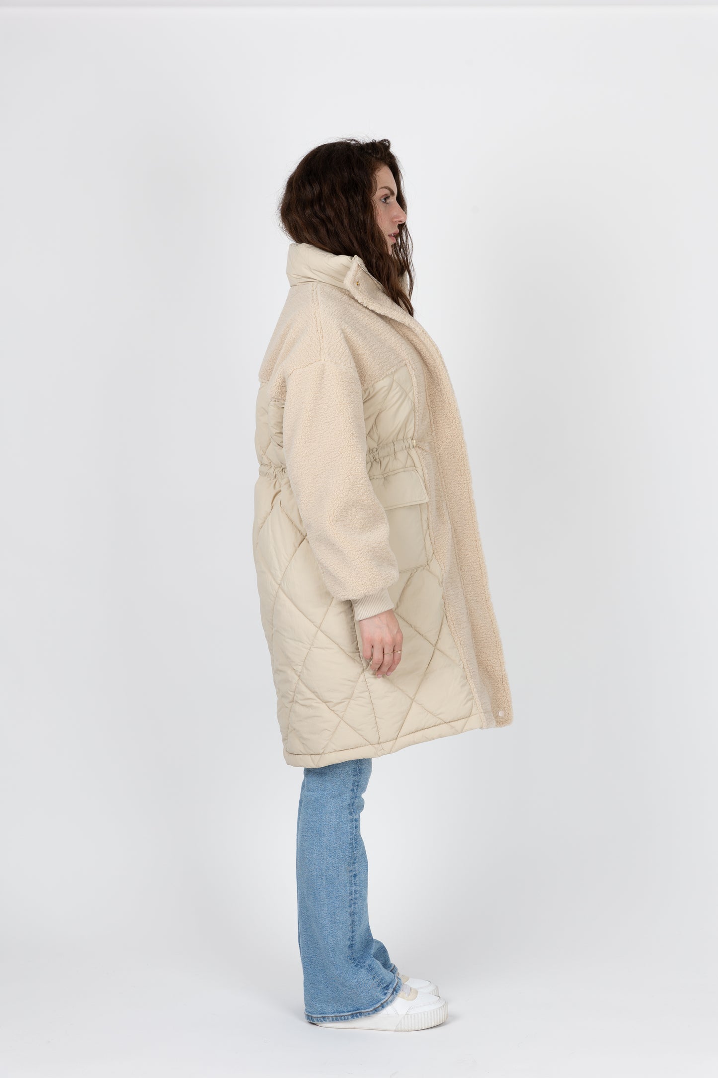 MANTEAU AVEC FAUSSE FOURRURE MOUTON