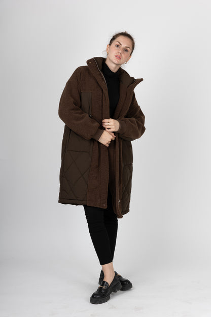 MANTEAU AVEC FAUSSE FOURRURE MOUTON