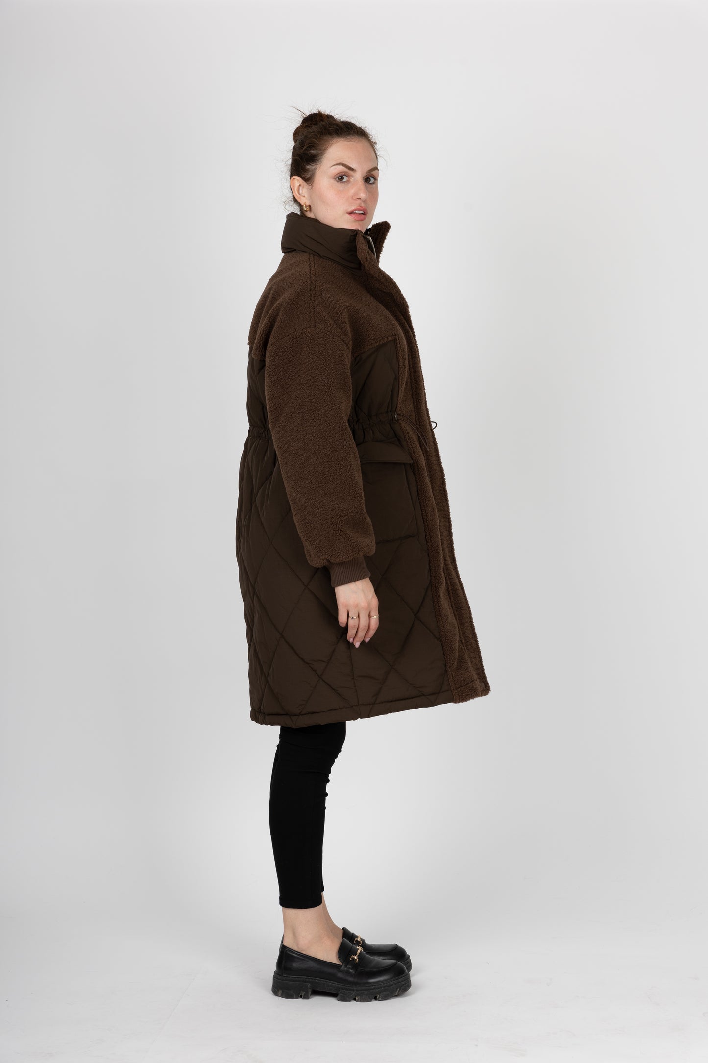 MANTEAU AVEC FAUSSE FOURRURE MOUTON