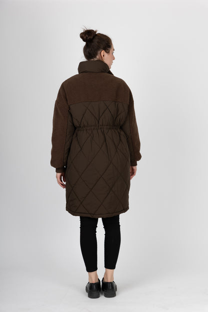 MANTEAU AVEC FAUSSE FOURRURE MOUTON