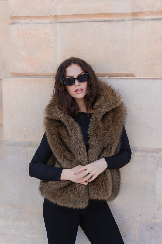 GILET SANS MANCHES EN FAUSSE FOURRURE - K-ZELL PARIS