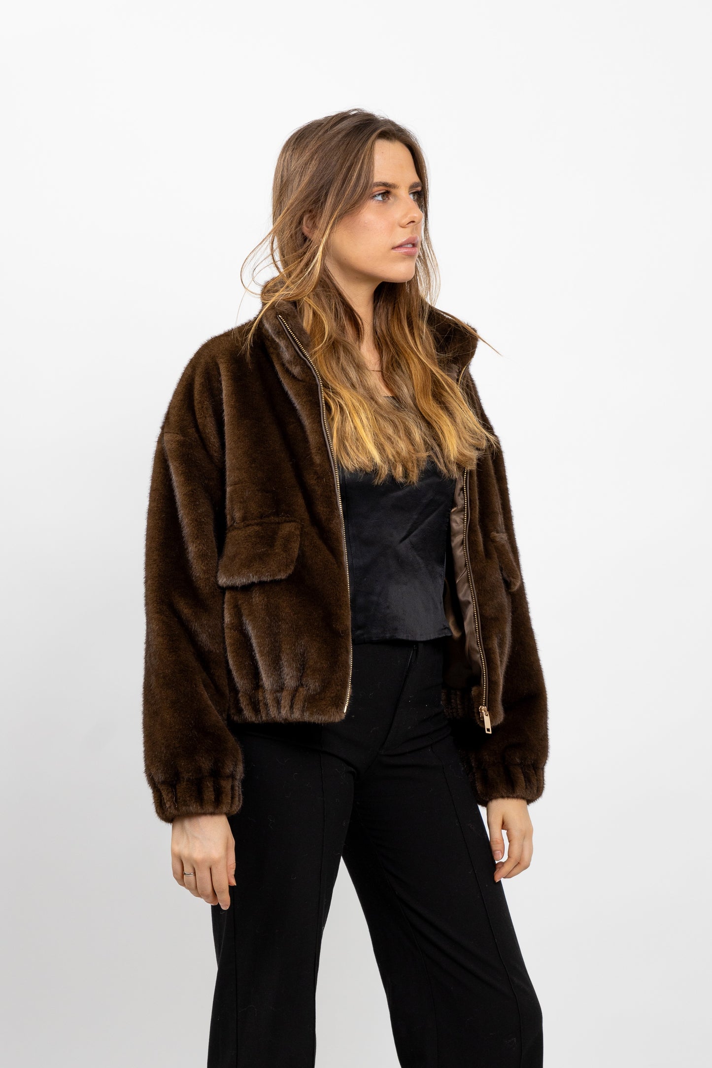 BLOUSON EN FAUSSE FOURRURE