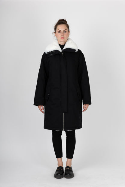 PARKA LONGUE AVEC INTÉRIEUR ET COL FAUSSE FOURRURE