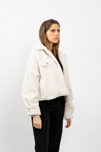 VESTE EN FAUSSE FOURRURE MOUTON