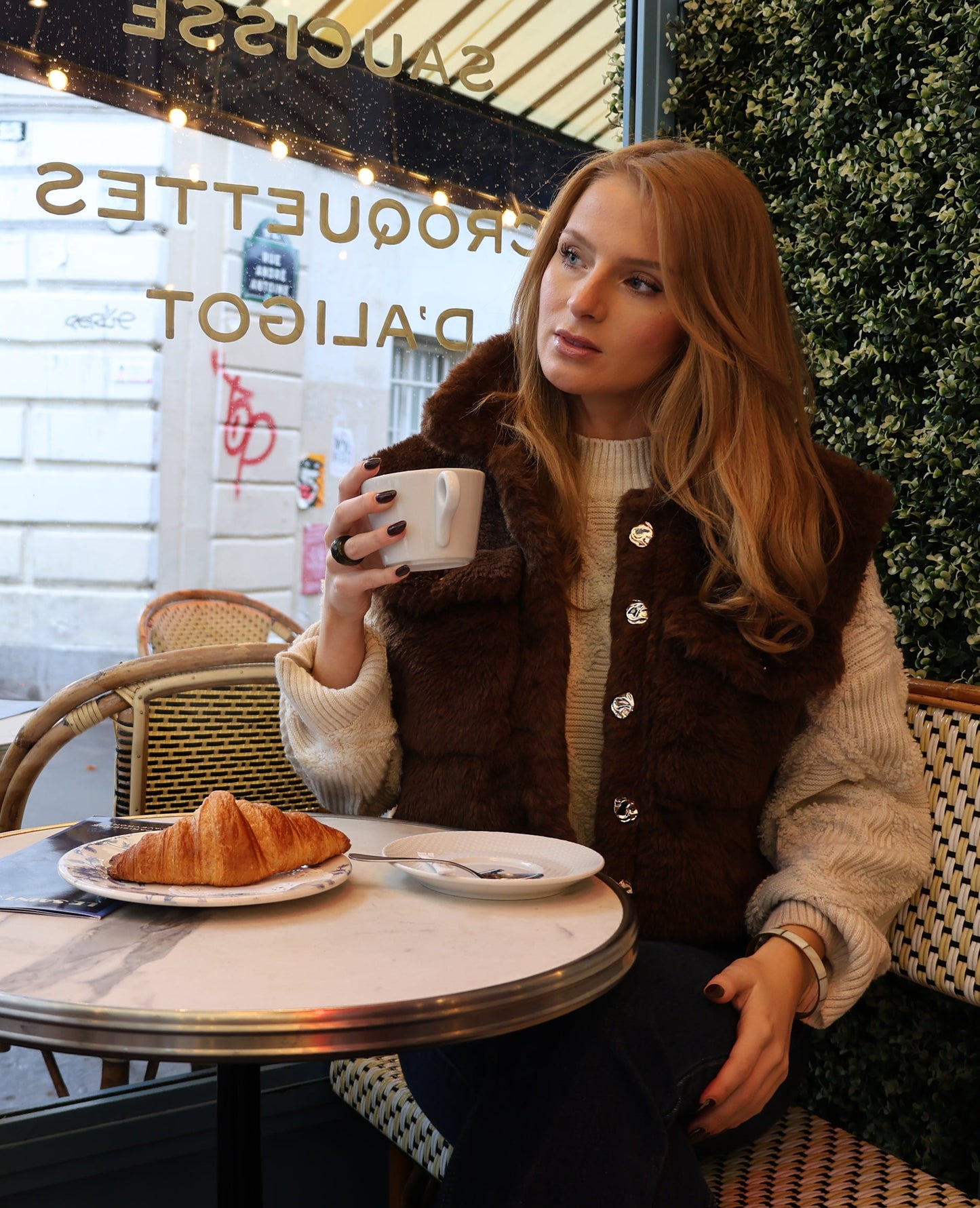 FAUX FUR SLEEVELESS SHEEPSKIN VEST