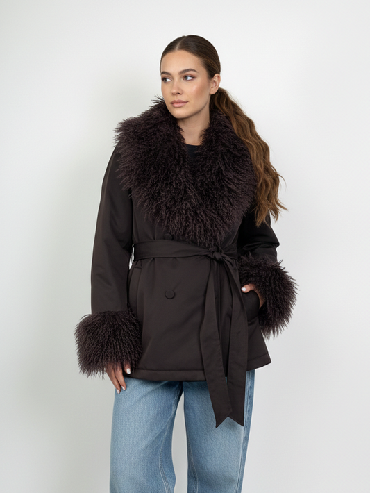 MANTEAU AVEC COL FAUSSE FOURRURE MOUTON DE MONGOLIE