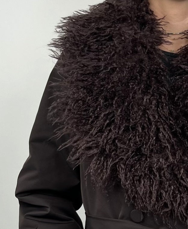 MANTEAU AVEC COL FAUSSE FOURRURE MOUTON DE MONGOLIE - K-ZELL PARIS