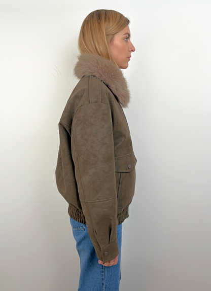 BLOUSON EFFET DAIM AVEC COL EN FAUSSE FOURRURE