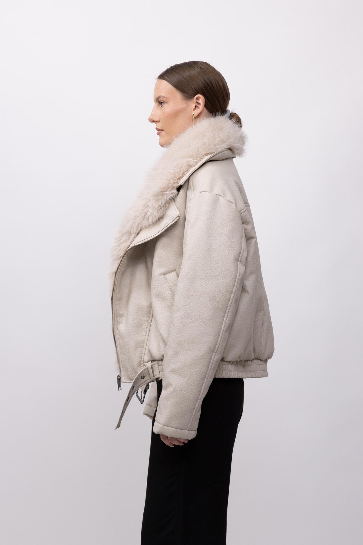 BLOUSON SIMILICUIR AVEC COL FAUSSE FOURRURE AMOVIBLE - K-ZELL PARIS